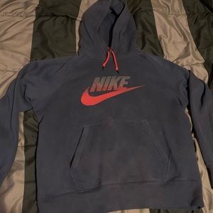 Men’s Nike hoodie